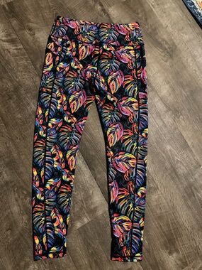 Constantly Varied Gear Black Leggings with Neon Tropical Leaf Print NWOT